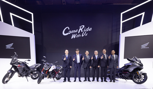 Honda GL1800 Gold Wing、CB750 Honda HORNET、XL750 TRANSALP <br>在上海国际车展重磅发布！