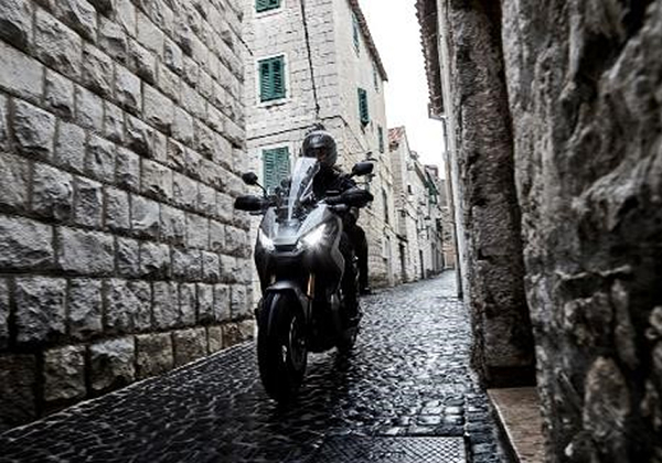 走，去冒险！Honda X-ADV，国内震撼上市！