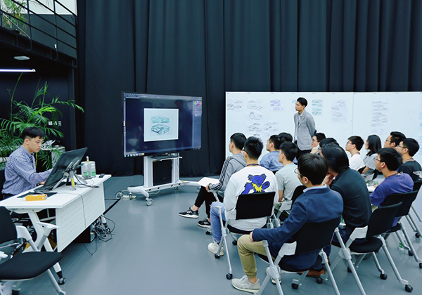 产学共建 未来共创 ——Honda成功举办汽车造型设计绘图讲座