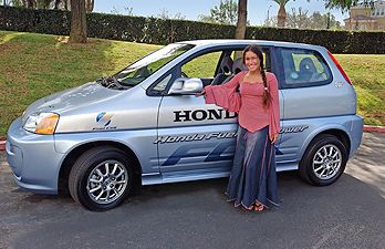 Honda向美国好莱坞女星租售燃料电池汽车FCX