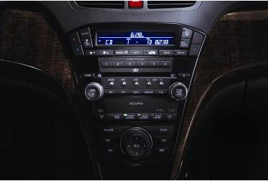 2010 MDX激扬上市-带有6碟CD/DVD的换碟机