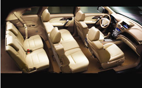 2010 MDX激扬上市-舒适宽敞的内部空间