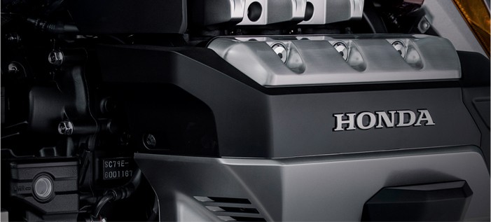 
水平对置6缸发动机