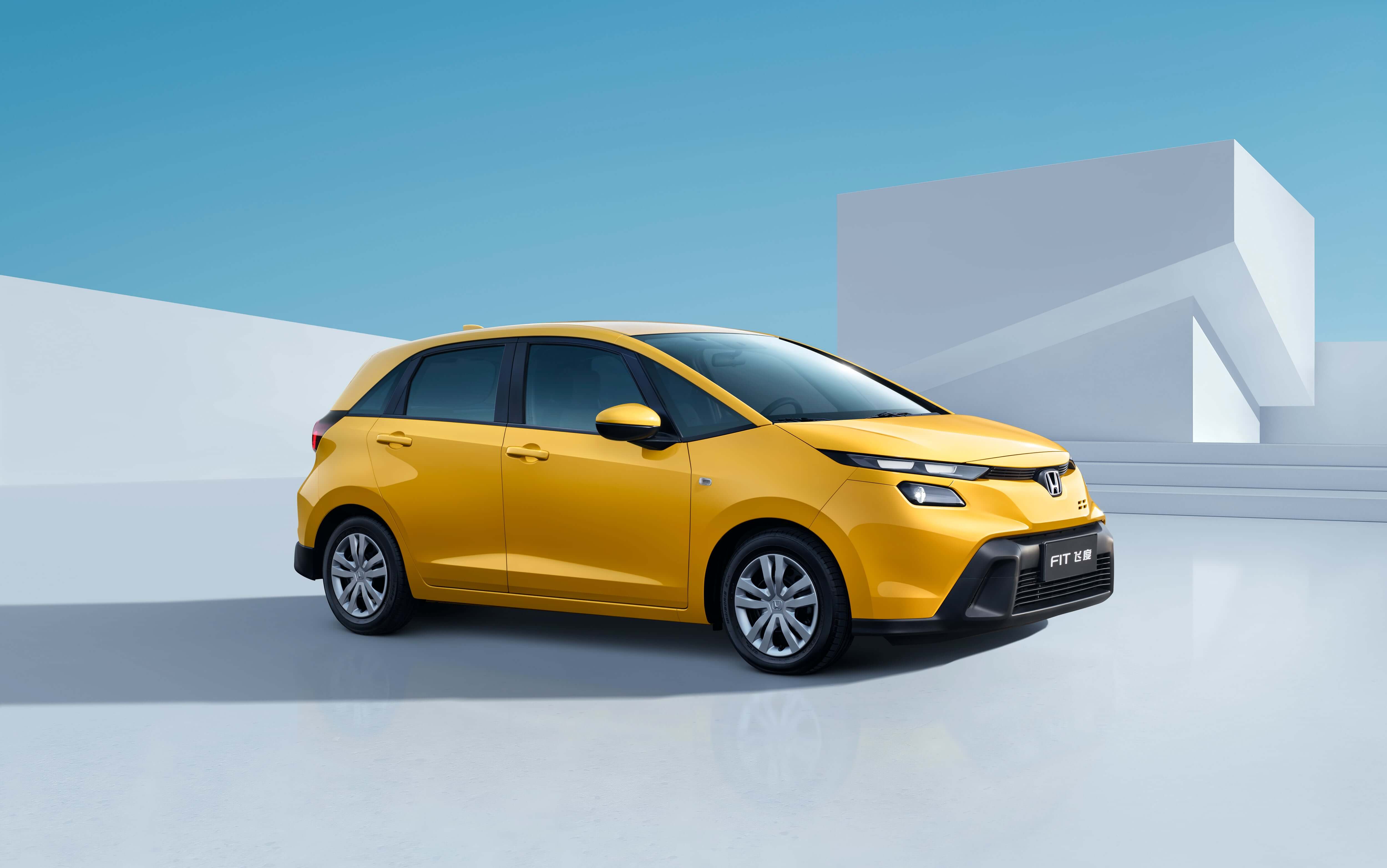 新飞度6.68万元焕新上市，“50万内的平民超跑”邀你共赴热爱